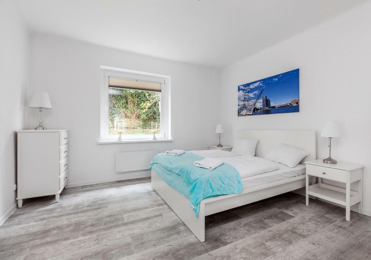 Apartament Przy Bulwarze Gdynia Bagian luar foto